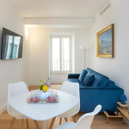 Διαμέρισμα Amazing Via Del Corso 277 *